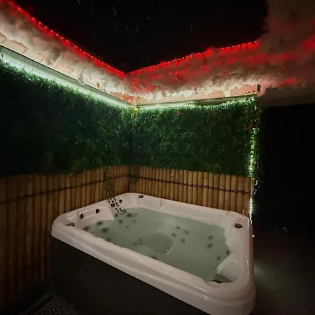Cosy, Jardin & Jaccuzi *