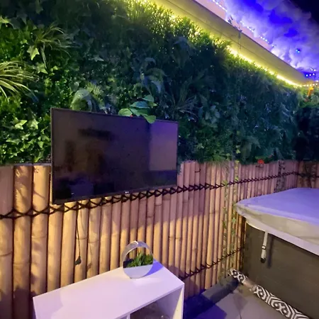 Cosy, Jardin & Jaccuzi Castres (Tarn)