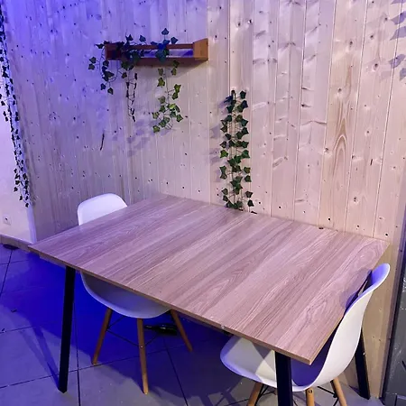 Apartamento Cosy, Jardin & Jaccuzi *
